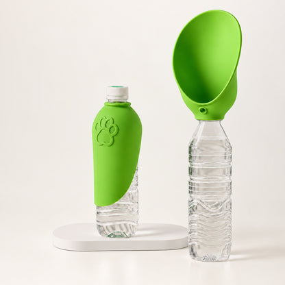 Silicone Drinking Cap for Bottles in Green, folded and open
